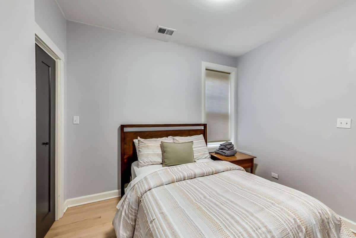 Modern 2Br With Patio & Cozy Space Σικάγο Εξωτερικό φωτογραφία